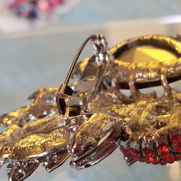 NWT Red Glass Crystal Floral Brooch Pin Silver - Picture 5 of 8